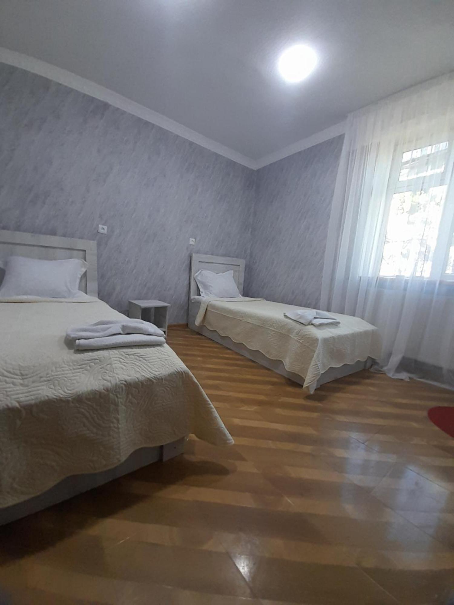 Hotel Lukarabati 아할치헤 외부 사진